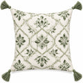 Cuscino decorativo quadrato 45 x 45 cm in tessuto beige e verde con motivo floreale e nappine